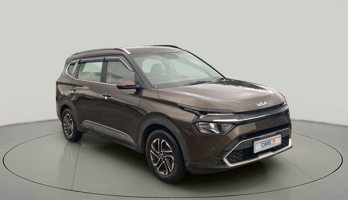 2022 KIA CARENS PRESTIGE PLUS 1.4 PETROL 7 STR, Petrol, Manual, 42,971 km, Right Front Diagonal