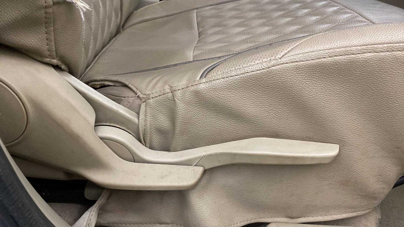 2018 Maruti Dzire VXI, Petrol, Manual, 67,120 km, Driver Side Adjustment Panel
