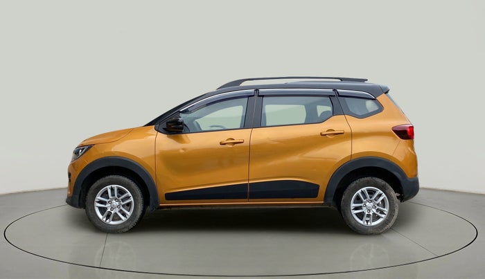 2022 Renault TRIBER RXT, Petrol, Manual, 5,750 km, Left Side