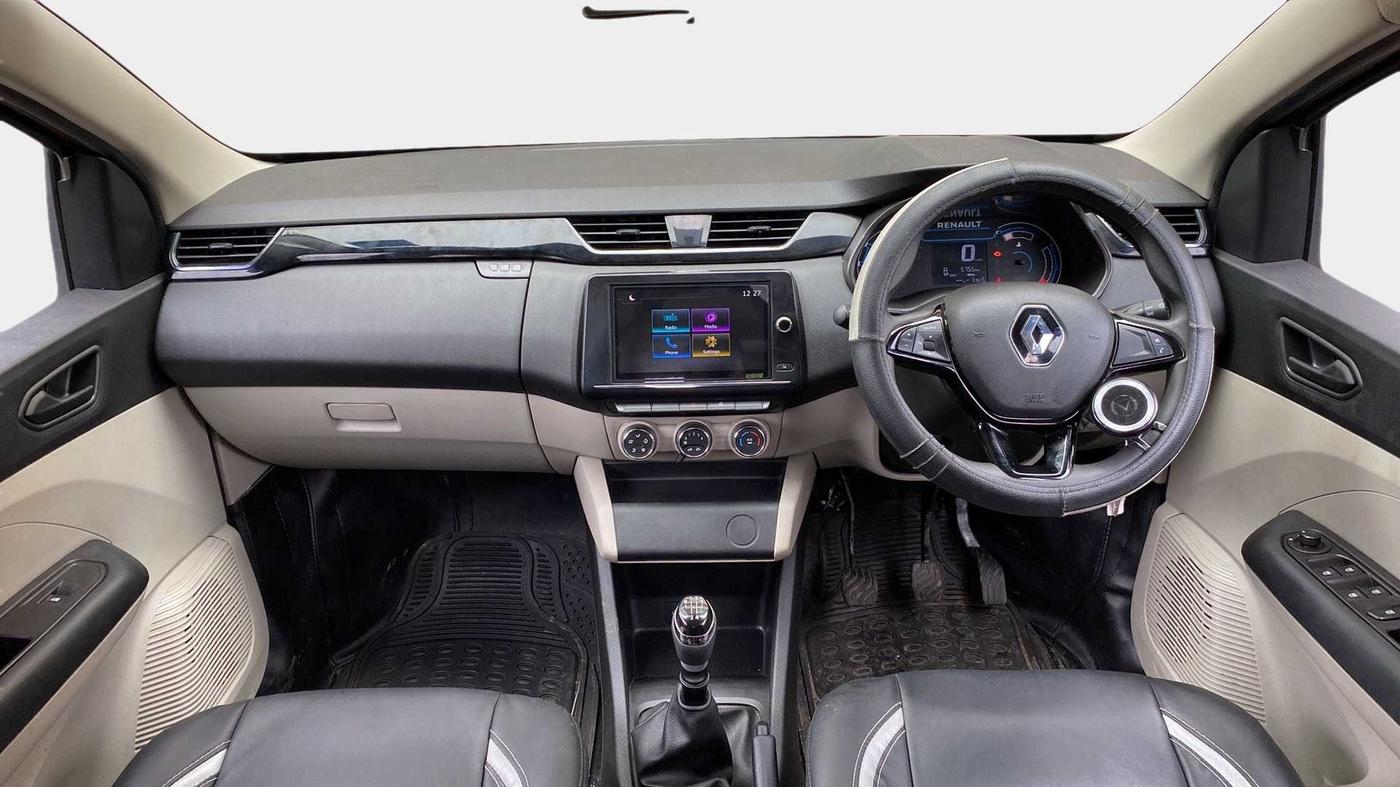 2022 Renault TRIBER RXT, Petrol, Manual, 5,750 km, Dashboard