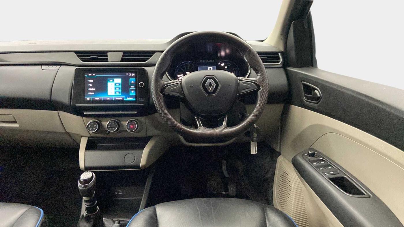 2020 Renault TRIBER RXT, Petrol, Manual, 29,244 km, Steering Wheel Close Up