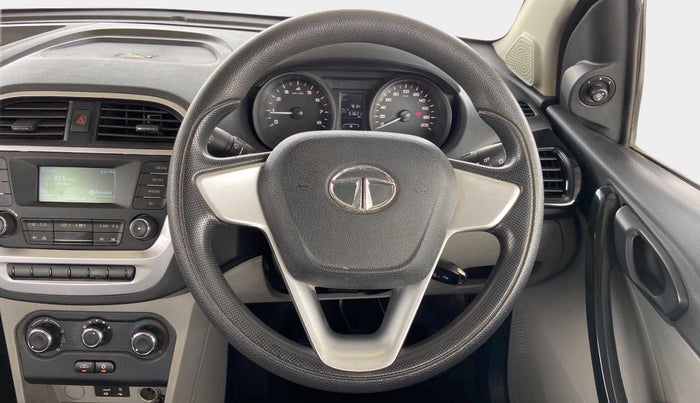 2017 Tata Tiago XT PETROL, Petrol, Manual, 57,607 km, Steering Wheel Close Up