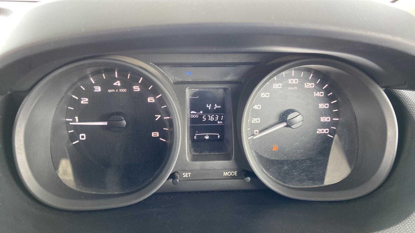2017 Tata Tiago XT PETROL, Petrol, Manual, 57,607 km, Odometer Image
