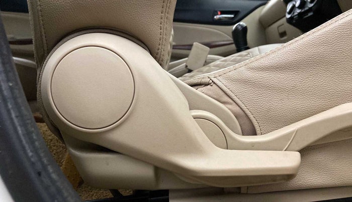 2018 Maruti Dzire VXI, Petrol, Manual, 40,157 km, Driver Side Adjustment Panel