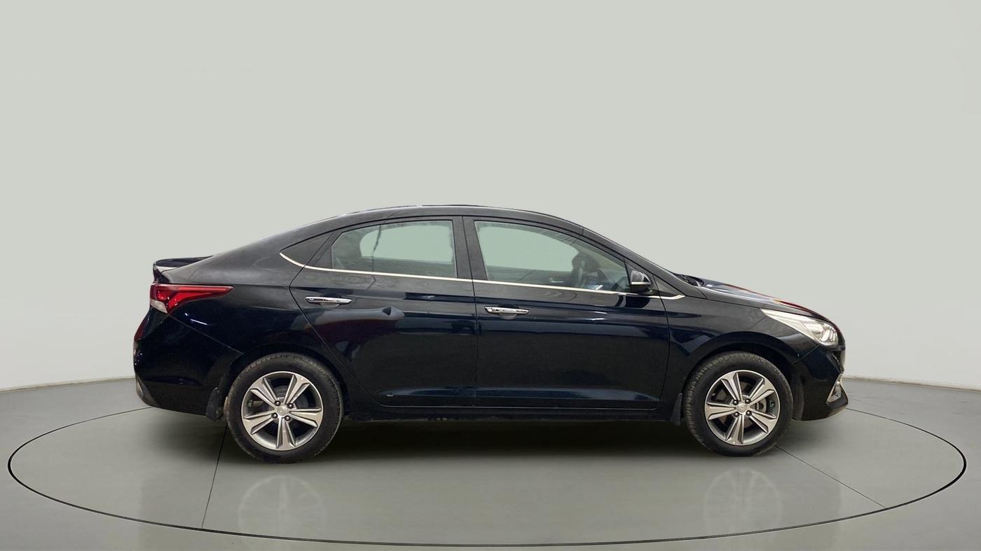 2020 Hyundai Verna 1.6 CRDI SX, Diesel, Manual, 60,592 km, Right Side View