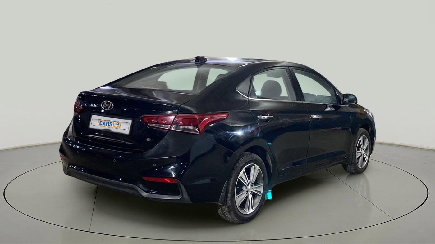 2020 Hyundai Verna 1.6 CRDI SX, Diesel, Manual, 60,592 km, Right Back Diagonal
