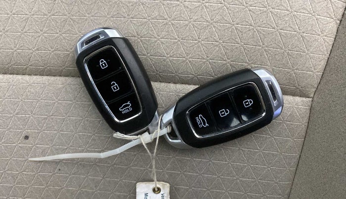 2020 Hyundai Verna 1.6 CRDI SX, Diesel, Manual, 60,592 km, Key Close Up