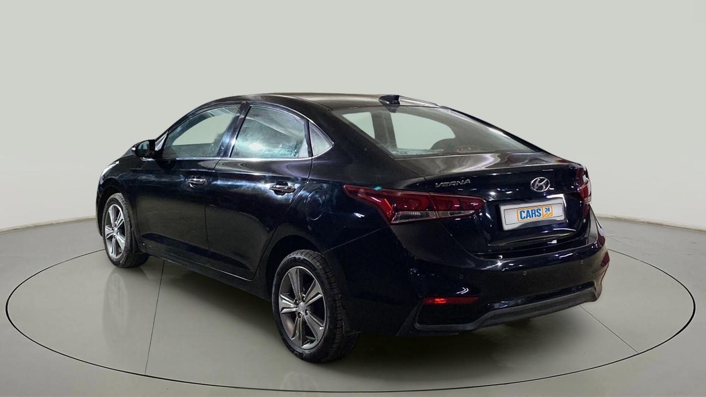 2020 Hyundai Verna 1.6 CRDI SX, Diesel, Manual, 60,592 km, Left Back Diagonal