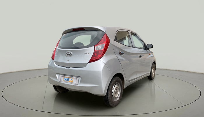 2017 Hyundai Eon D-LITE+, Petrol, Manual, 27,917 km, Right Back Diagonal