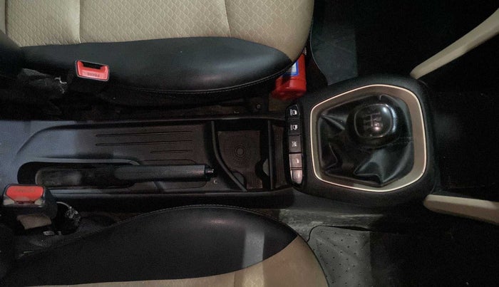 2019 Hyundai NEW SANTRO SPORTZ CNG, CNG, Manual, 73,856 km, Gear Lever