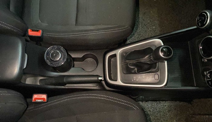 2019 Hyundai VENUE SX PLUS 1.0 TURBO DCT, Petrol, Automatic, 43,518 km, Gear Lever