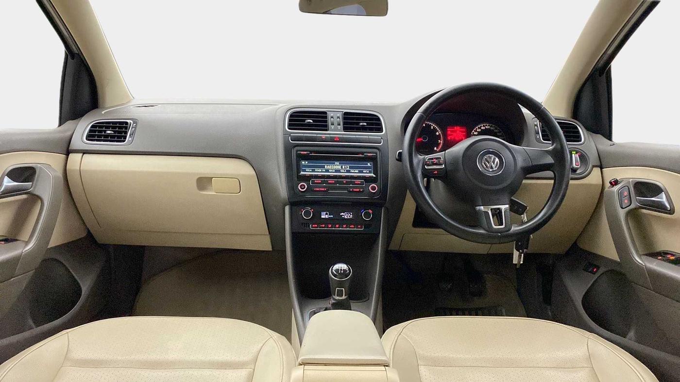 2012 Volkswagen Vento HIGHLINE 1.6 MPI, Petrol, Manual, 93,165 km, Dashboard