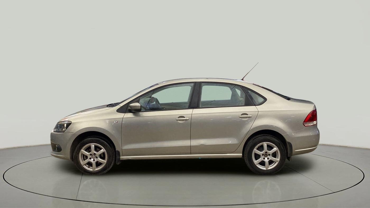 2012 Volkswagen Vento HIGHLINE 1.6 MPI, Petrol, Manual, 93,165 km, Left Side