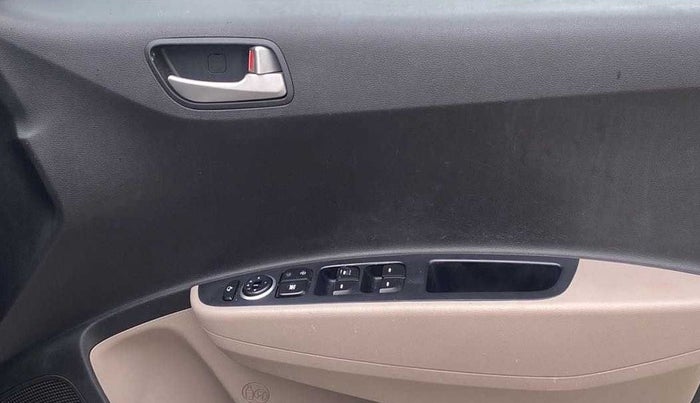 2014 Hyundai Grand i10 ASTA AT 1.2 KAPPA VTVT, Petrol, Automatic, 60,850 km, Driver Side Door Panels Control