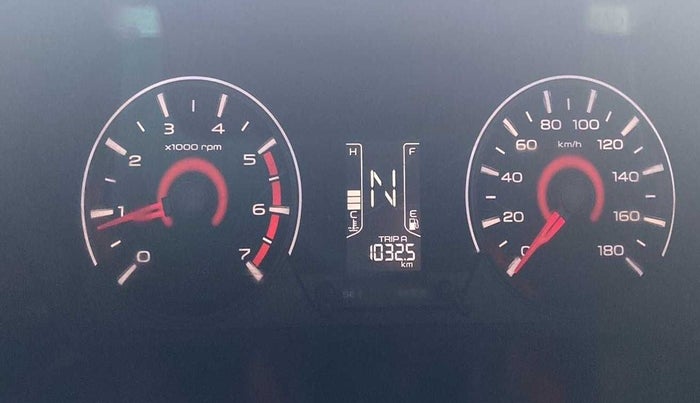 2017 Mahindra Kuv100 K8 6 STR, Petrol, Manual, 45,418 km, Odometer Image