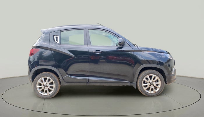 2017 Mahindra Kuv100 K8 6 STR, Petrol, Manual, 45,418 km, Right Side