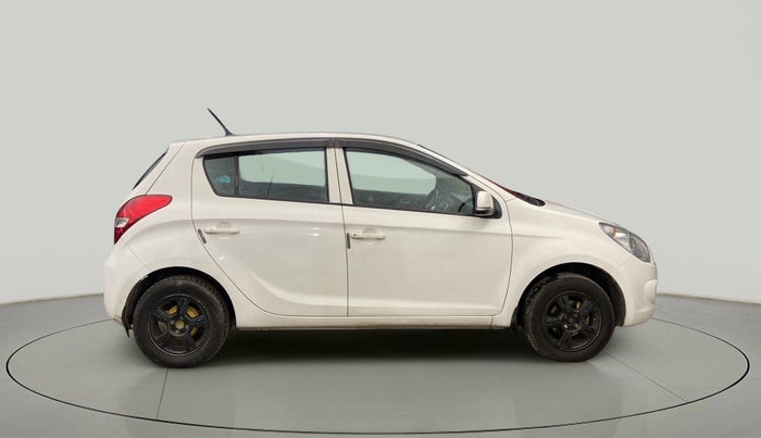 2011 Hyundai i20 SPORTZ 1.2, Petrol, Manual, 89,586 km, Right Side View