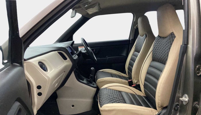 2019 Maruti New Wagon-R LXI CNG (O) 1.0, CNG, Manual, 48,690 km, Right Side Front Door Cabin