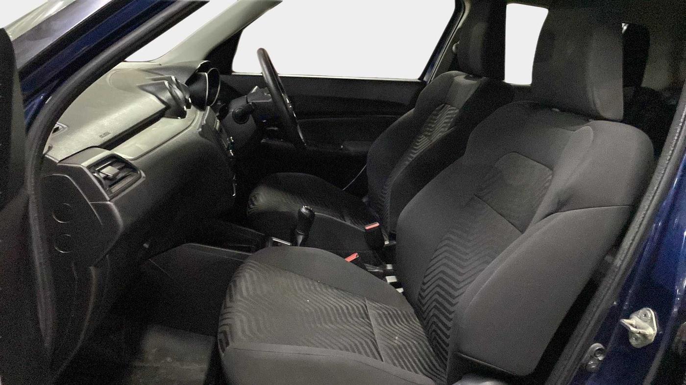 2019 Maruti Swift VXI, Petrol, Manual, 13,167 km, Right Side Front Door Cabin