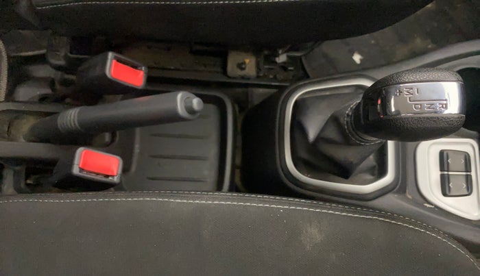 2019 Datsun Redi Go S 1.0 AMT, Petrol, Automatic, 29,332 km, Gear Lever