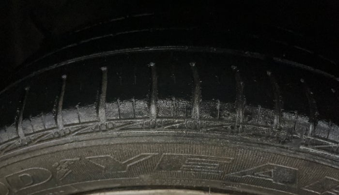 2016 Hyundai Grand i10 MAGNA 1.2 KAPPA VTVT, Petrol, Manual, 96,223 km, Left Front Tyre Tread