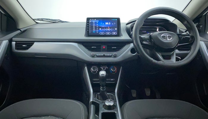 2022 Tata NEXON XM DIESEL, Diesel, Manual, 17,148 km, Dashboard