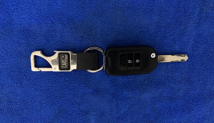 2019 Honda WR-V 1.2L I-VTEC VX MT, Petrol, Manual, 89,789 km, Key Close Up