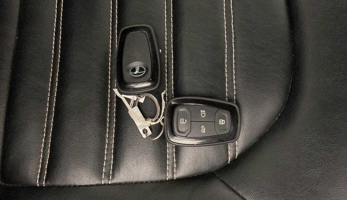 2020 Tata TIGOR XZ PLUS PETROL, Petrol, Manual, 38,783 km, Key Close Up
