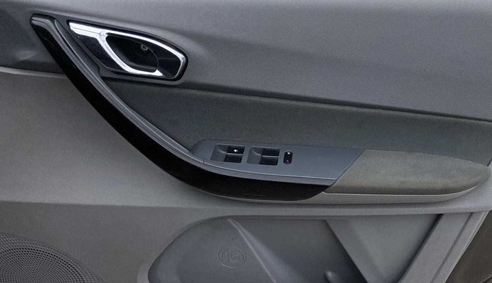 2020 Tata TIGOR XZ PLUS PETROL, Petrol, Manual, 38,783 km, Driver Side Door Panels Control