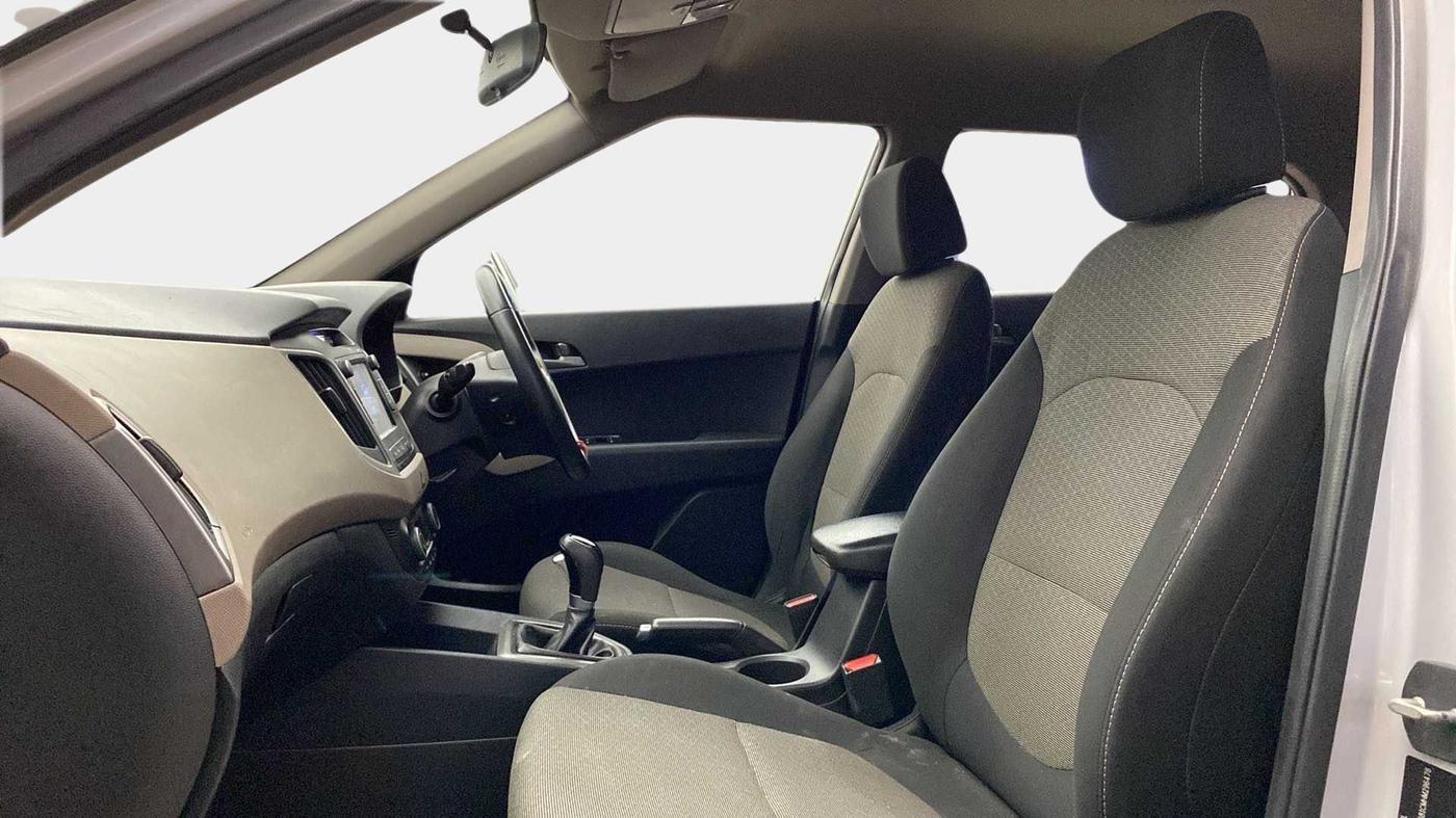 2017 Hyundai Creta SX PLUS AT 1.6 PETROL, Petrol, Automatic, 67,495 km, Right Side Front Door Cabin