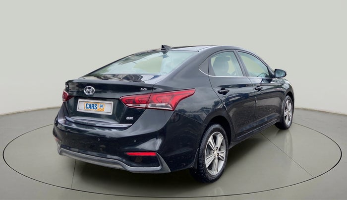 2018 Hyundai Verna 1.6 VTVT SX, Petrol, Manual, 37,823 km, Right Back Diagonal