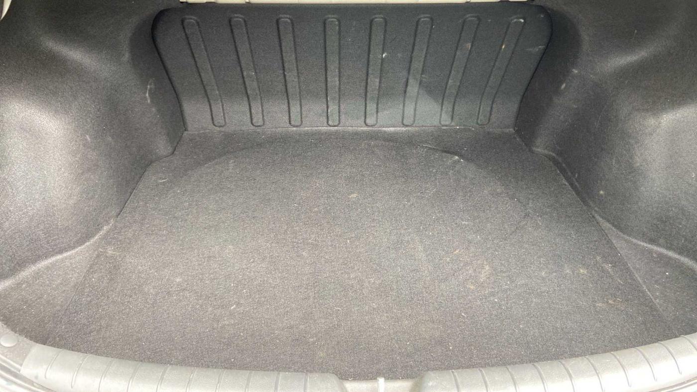 2018 Hyundai Verna 1.6 VTVT SX, Petrol, Manual, 37,823 km, Boot Inside