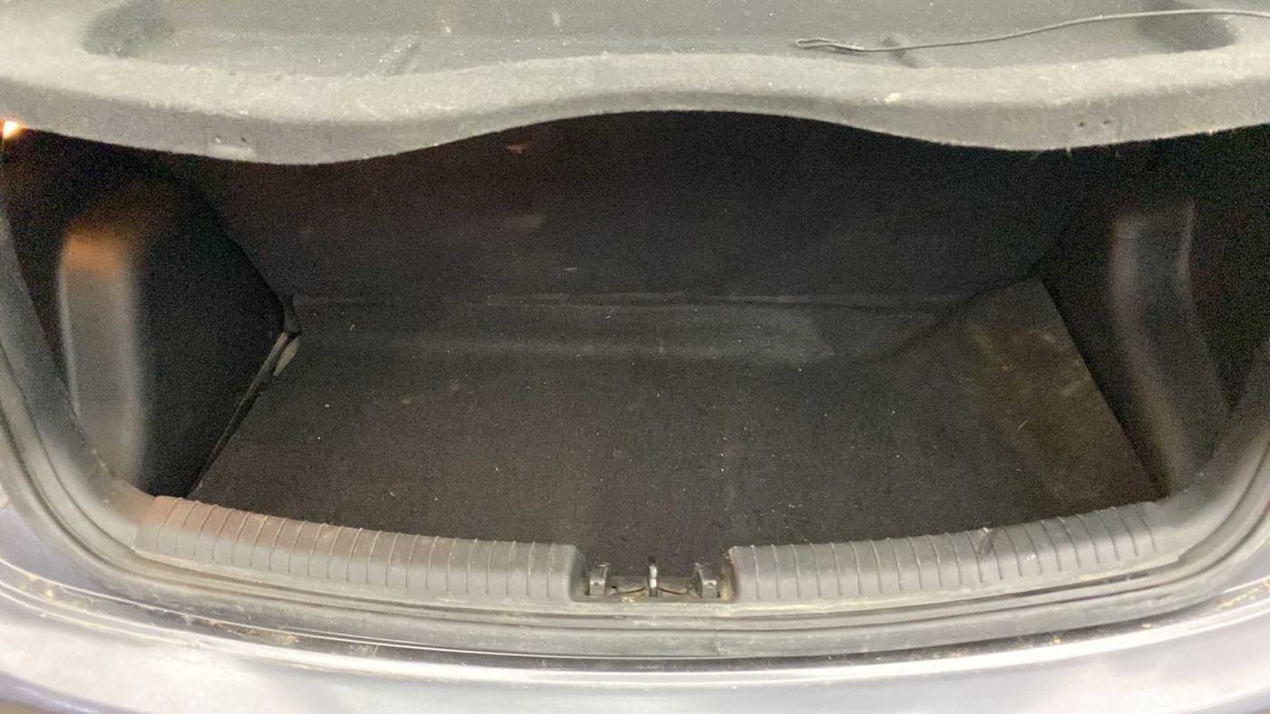 2014 Hyundai Grand i10 ASTA AT 1.2 KAPPA VTVT, Petrol, Automatic, 80,645 km, Boot Inside