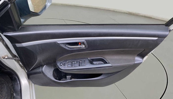 2014 Maruti Swift VXI, Petrol, Manual, 66,226 km, Driver Side Door Panels Control