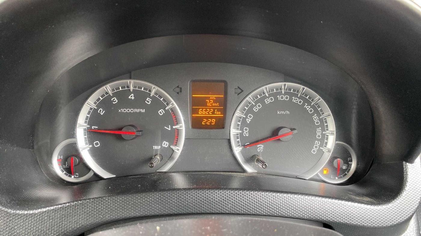2014 Maruti Swift VXI, Petrol, Manual, 66,226 km, Odometer Image