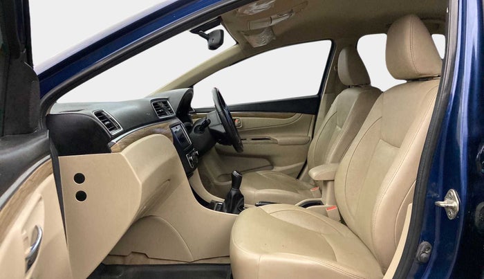 2019 Maruti Ciaz ALPHA 1.5 SHVS PETROL, Petrol, Manual, 28,083 km, Right Side Front Door Cabin