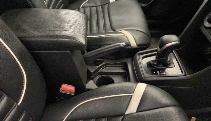 2019 Maruti Vitara Brezza VDI AMT, Diesel, Automatic, 86,677 km, Gear Lever