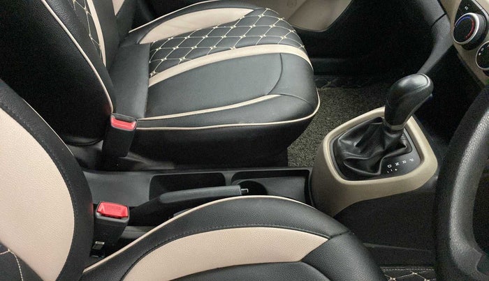 2018 Hyundai Grand i10 MAGNA AT 1.2 KAPPA VTVT, Petrol, Automatic, 28,911 km, Gear Lever