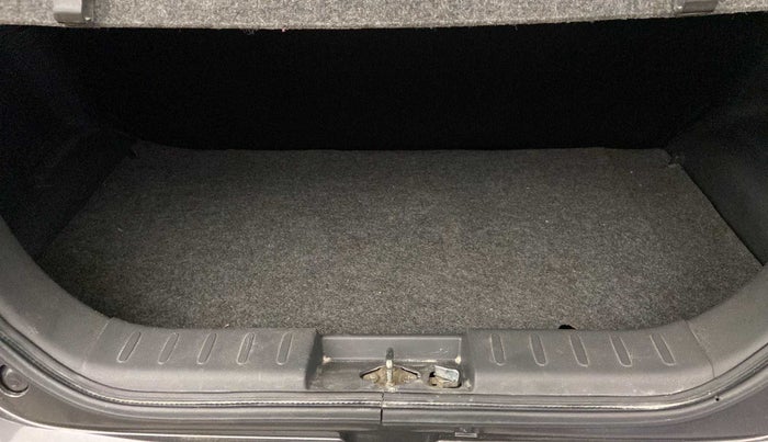 2018 Maruti Alto K10 VXI (O) AMT, Petrol, Automatic, 9,662 km, Boot Inside