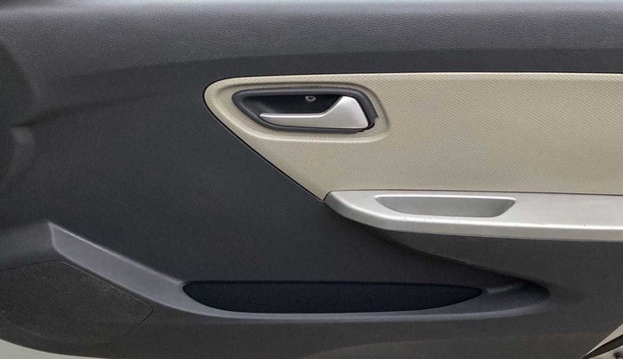 2018 Maruti Alto K10 VXI (O) AMT, Petrol, Automatic, 40,632 km, Driver Side Door Panels Control