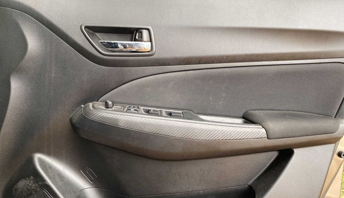 2020 Maruti Swift VXI, Petrol, Manual, 49,583 km, Driver Side Door Panels Control