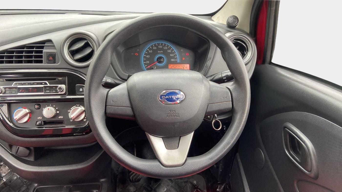 2017 Datsun Redi Go S 1.0, Petrol, Manual, 17,274 km, Steering Wheel Close Up