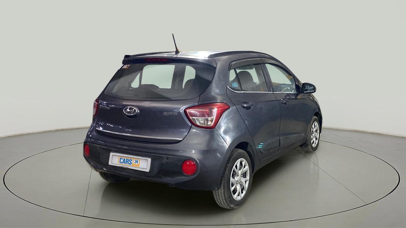 2018 Hyundai Grand i10 SPORTZ 1.2 KAPPA VTVT, Petrol, Manual, 75,742 km, Right Back Diagonal