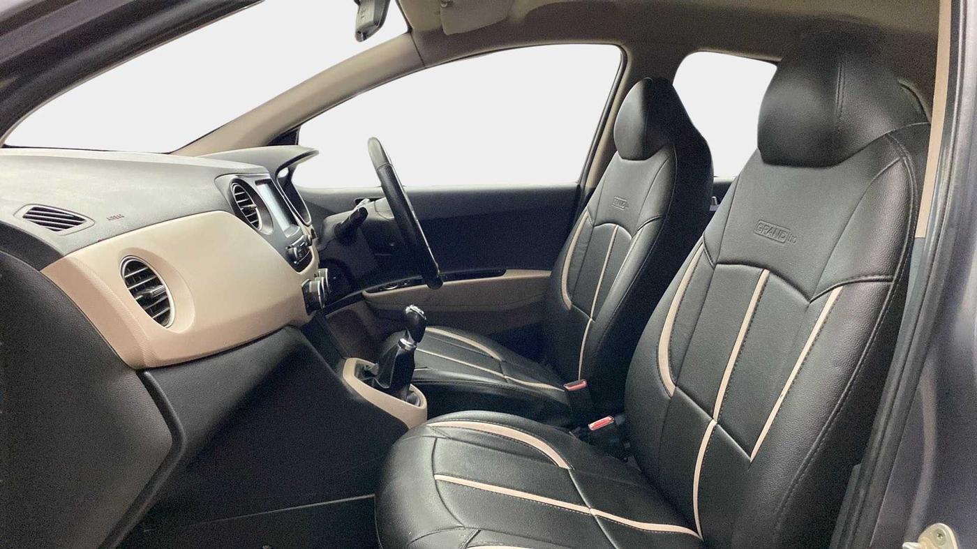 2018 Hyundai Grand i10 SPORTZ 1.2 KAPPA VTVT, Petrol, Manual, 75,742 km, Right Side Front Door Cabin