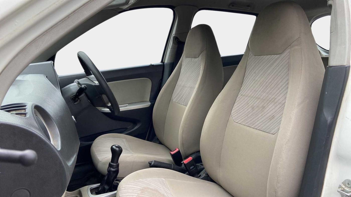 2016 Maruti Alto K10 VXI (O), Petrol, Manual, 95,277 km, Right Side Front Door Cabin