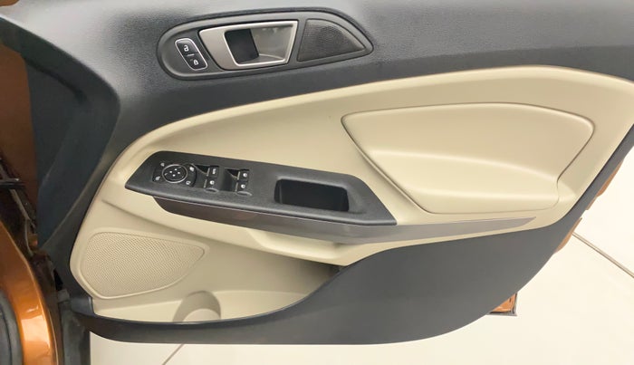 2020 Ford Ecosport TITANIUM 1.5L DIESEL, Diesel, Manual, 41,238 km, Driver Side Door Panels Control