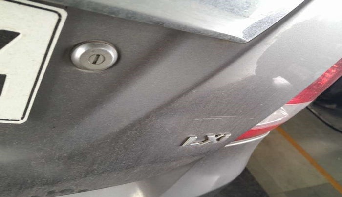 2014 Maruti Wagon R 1.0 LXI, Petrol, Manual, 87,419 km, Dicky (Boot door) - Slightly dented