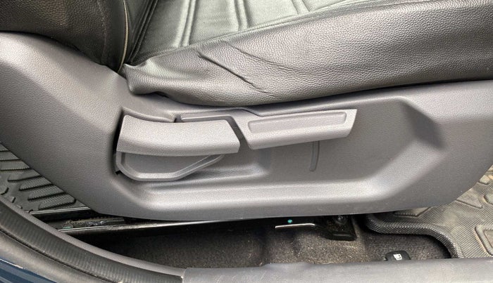 2023 Hyundai GRAND I10 NIOS SPORTZ AMT 1.2 KAPPA VTVT, Petrol, Automatic, 7,745 km, Driver Side Adjustment Panel