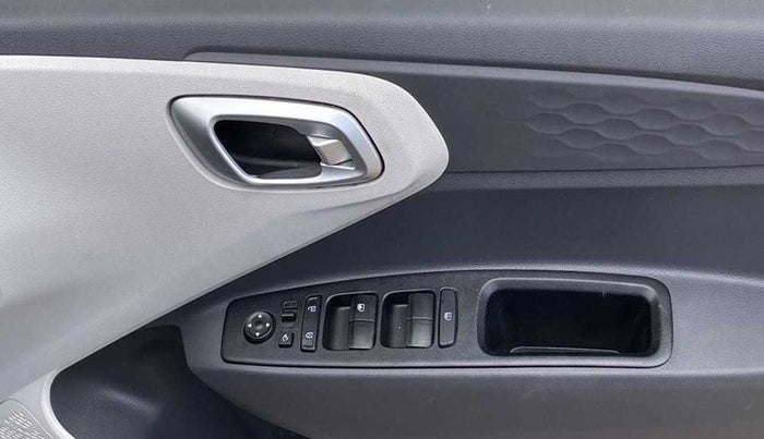 2023 Hyundai GRAND I10 NIOS SPORTZ AMT 1.2 KAPPA VTVT, Petrol, Automatic, 7,745 km, Driver Side Door Panels Control