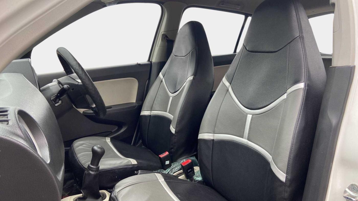 2019 Maruti Alto LXI, Petrol, Manual, 41,719 km, Right Side Front Door Cabin